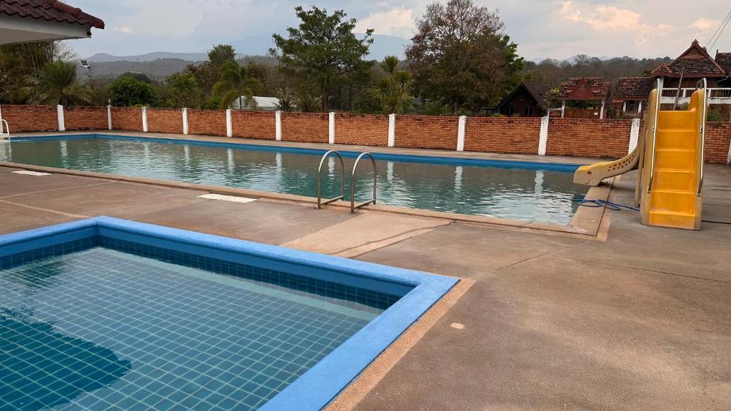 Mae Chaem Hotel and Resort 전경