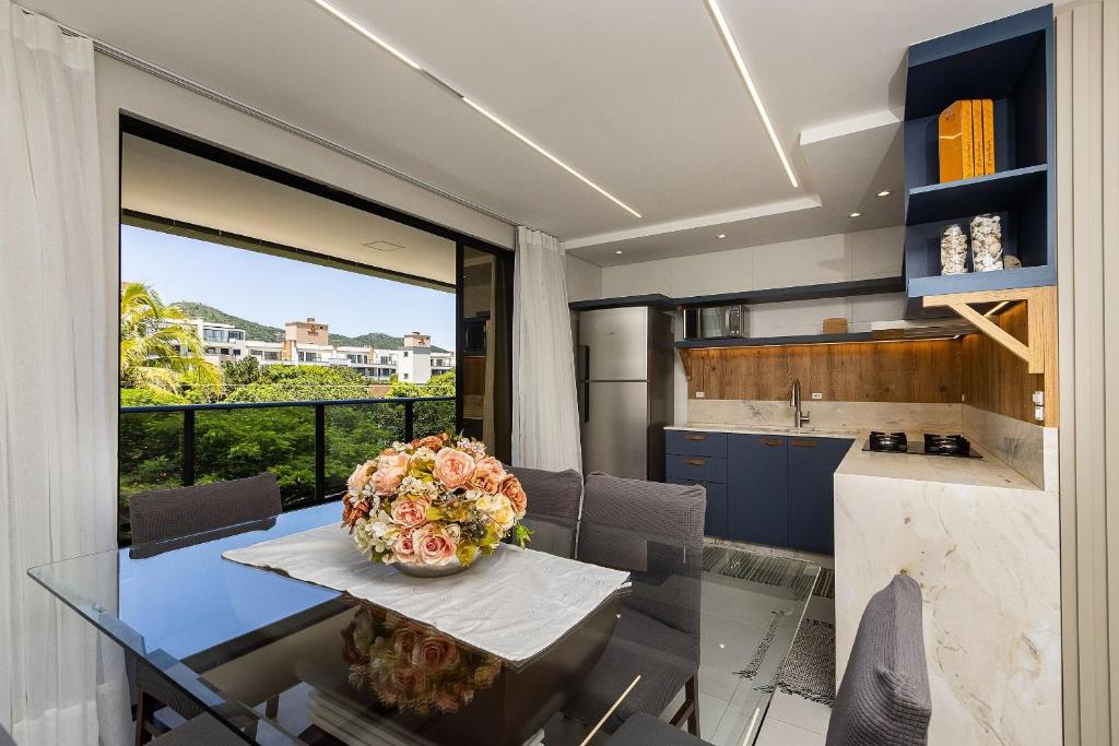 Di Ravena 101 - Apartamento Moderno em Canto Grande a 120 Metros do Mar., Bombinhas