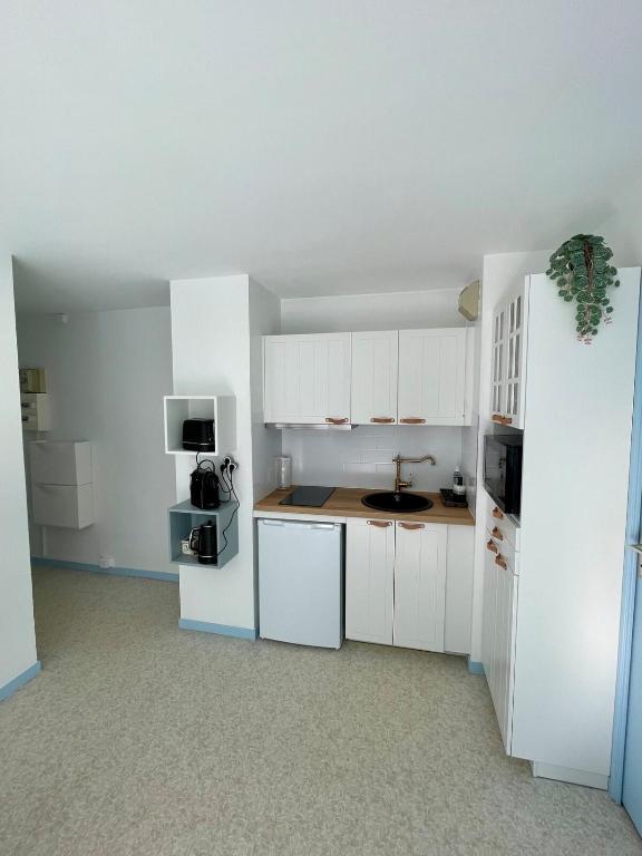 Appartement 250m mer, 2 vélos avec casques, entièrement rénové en 2025 - 5