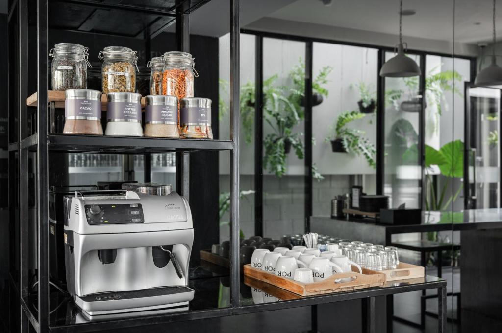 Facilities, POR Thapae Gate  in Chiang Mai