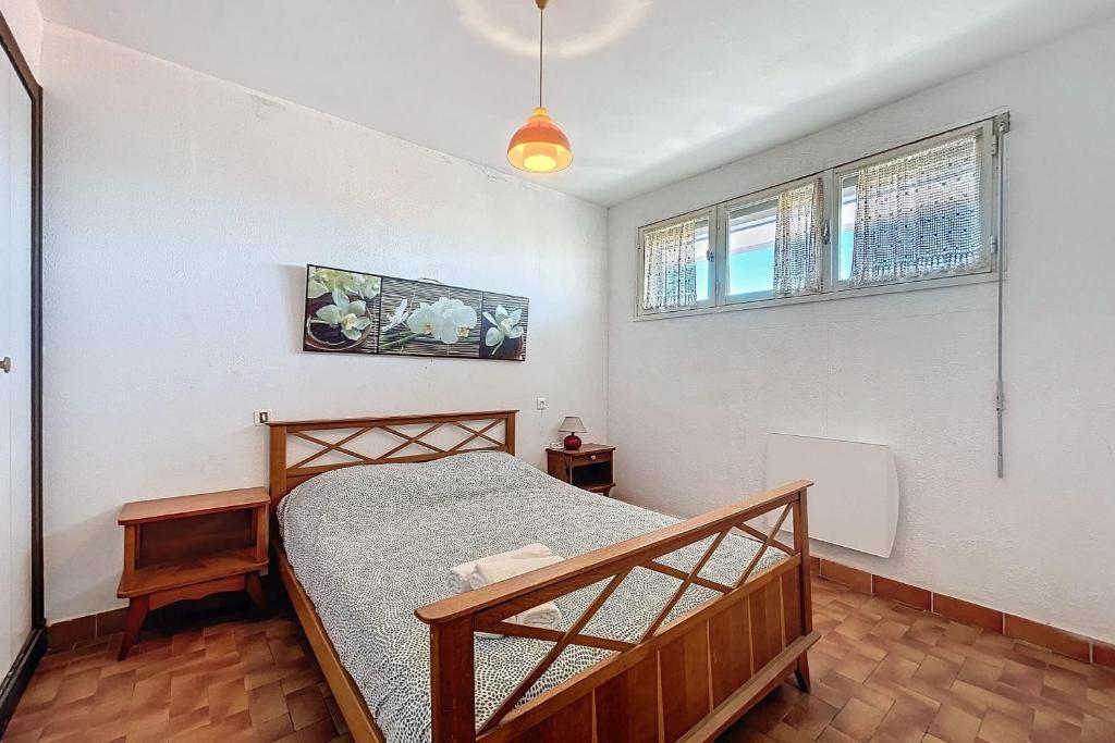 Charming T2 with terrace on the seafront - 5