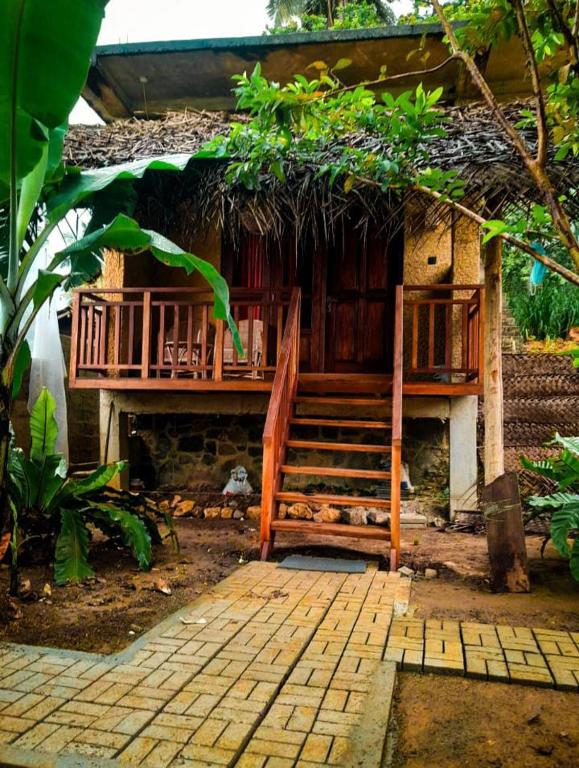 Sunset view cabana, Tangalle