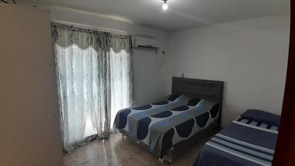 Solar Obligado 1 - 3