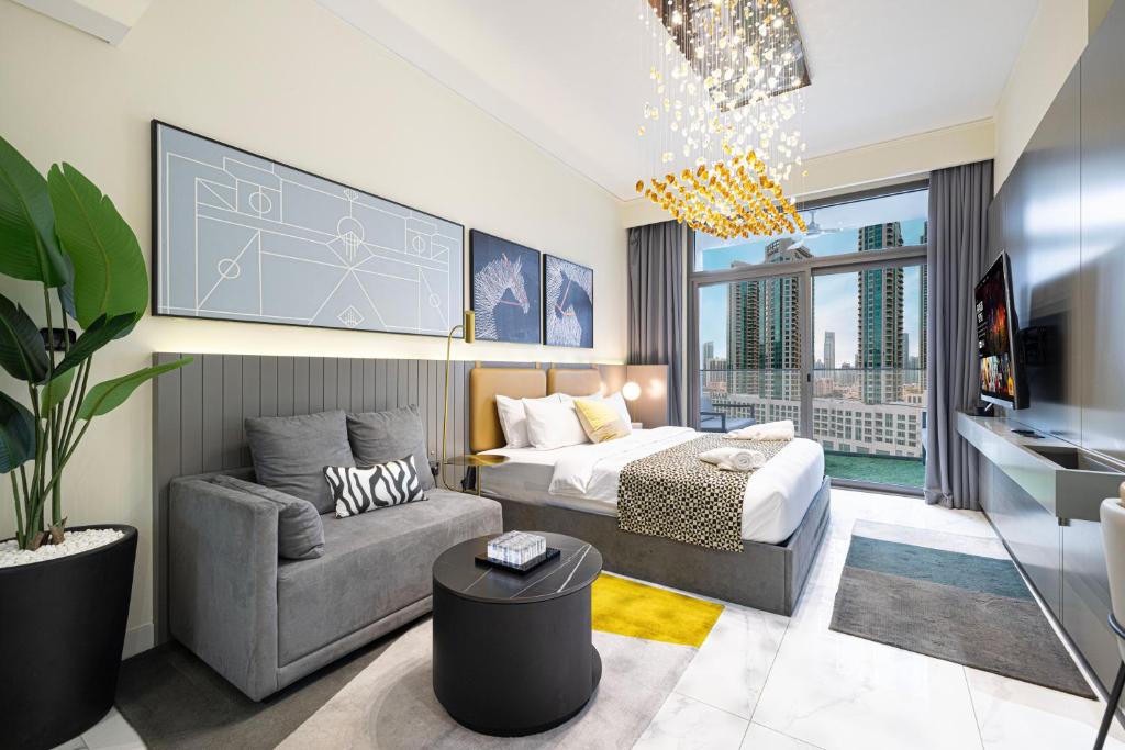 Luxury Studio Near Dubai Mall few mints walk, Dubai