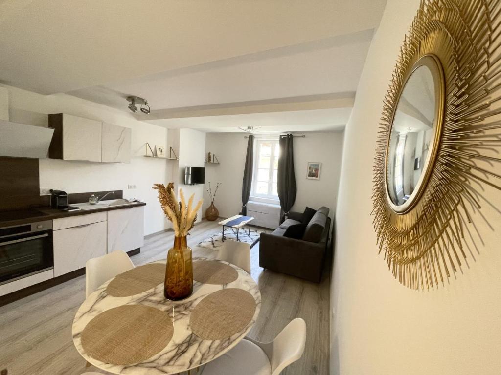 Spacieux studio - Vieil Antibes - 1