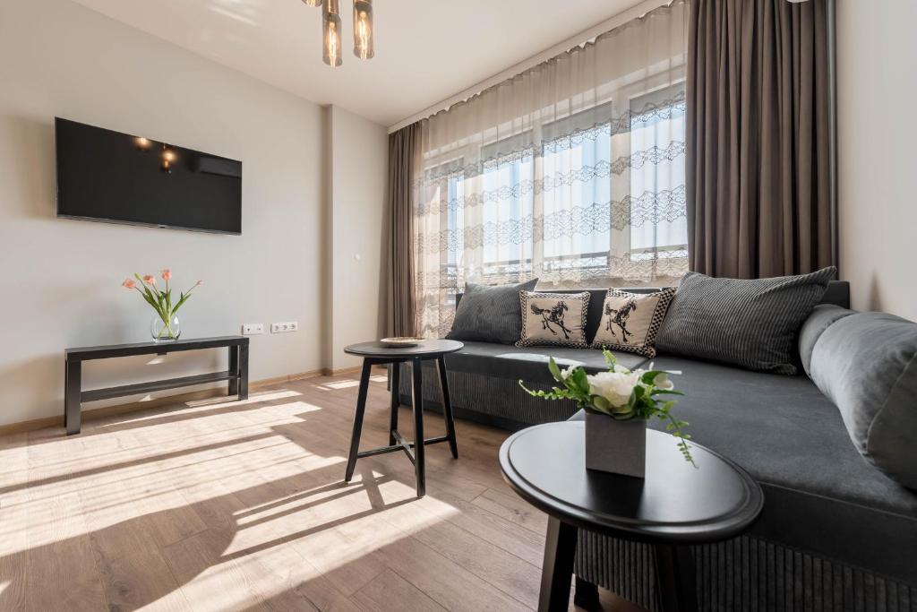 Sunny Ap & Parking 5min From The Beach, Varna