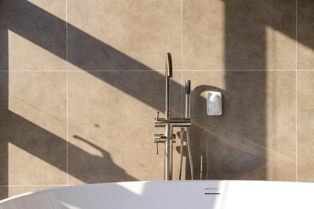 호텔 그리다 로비 이미지