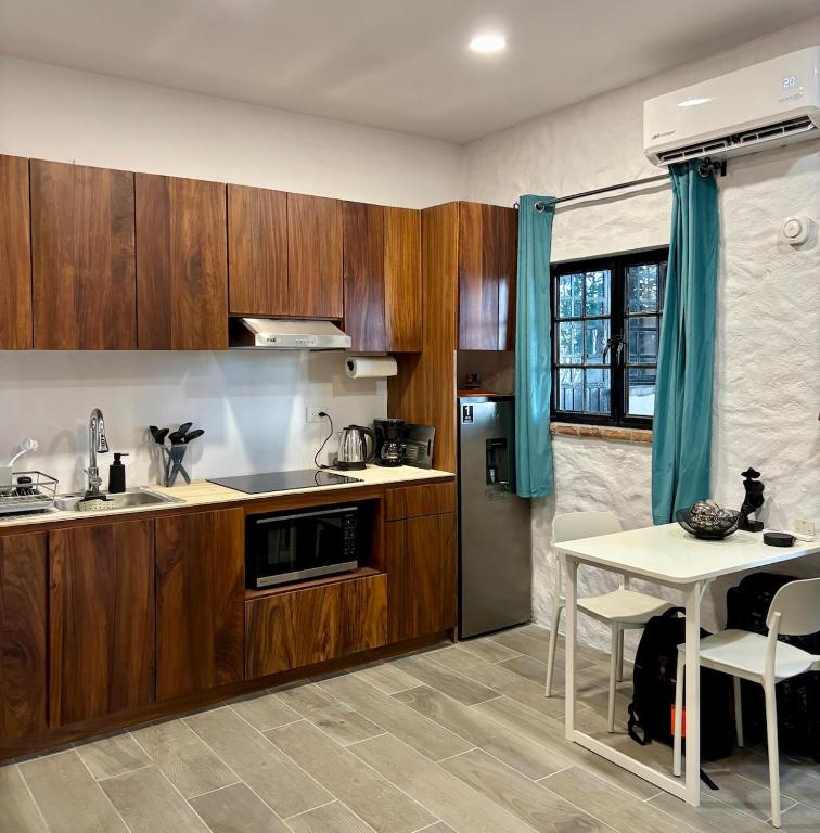 Newly Renovated Studio B2 with Patio Sleeps 2 - 1