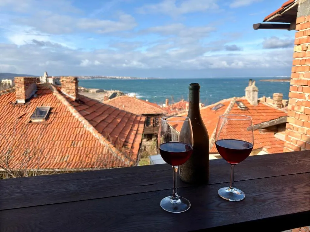 Arthotel Oscar I Sozopol，位于索佐波尔的酒店