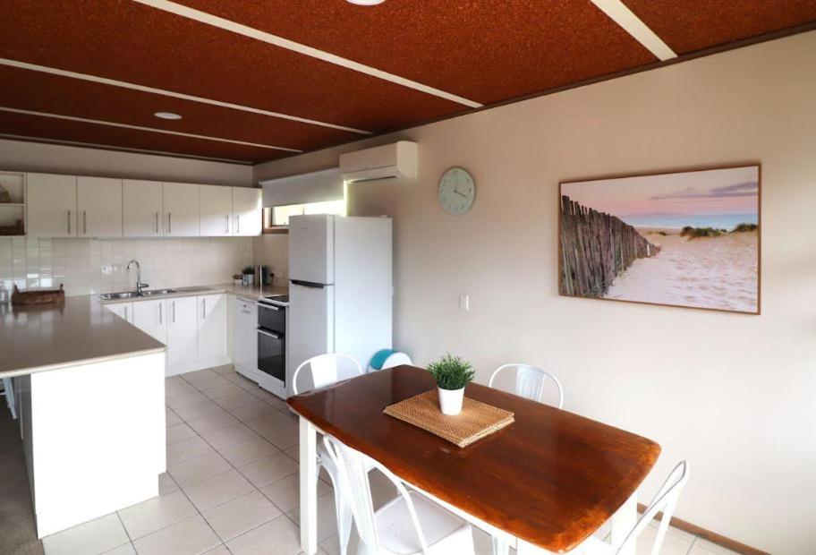 Unit 2 6-8 Buckland Drive, Mallacoota