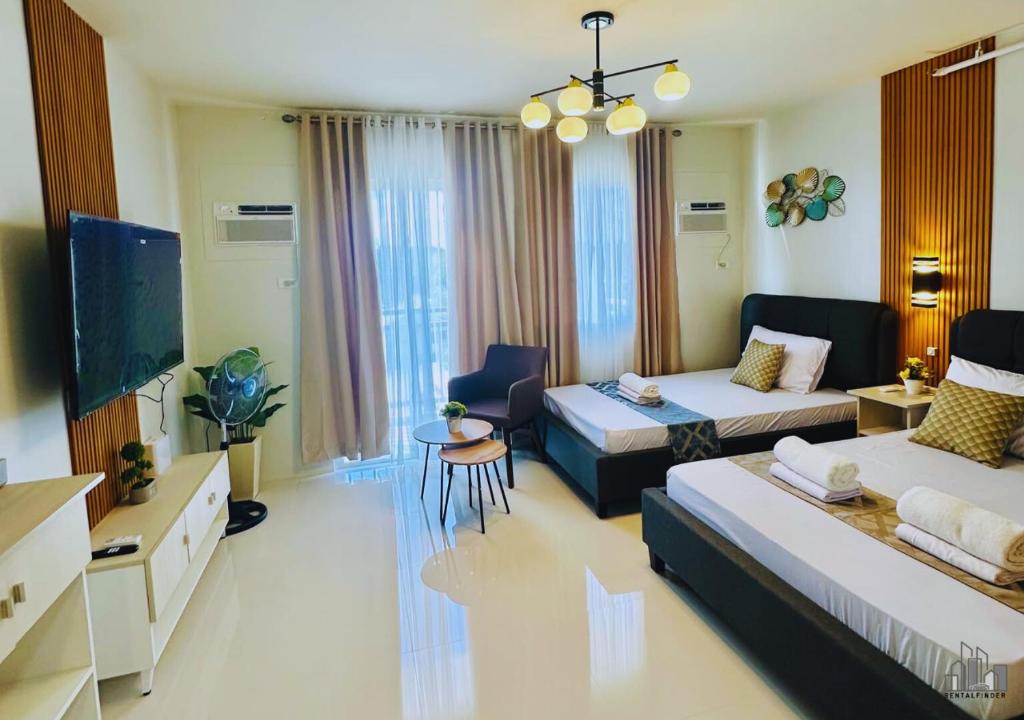 Condo best for Groups with Balcony, Free POOL, Parking & Gym - B2 5Diamond, Puerto Princesa