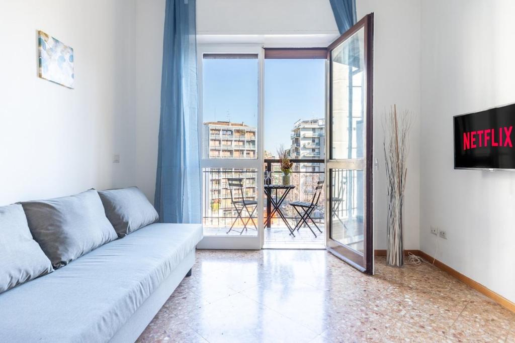 Duomo-Navigli - Two Bedrooms & Terrace with Wi-Fi - 3