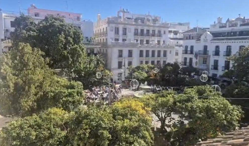 Sol, Mar y Tierra Apartamentos, Estepona