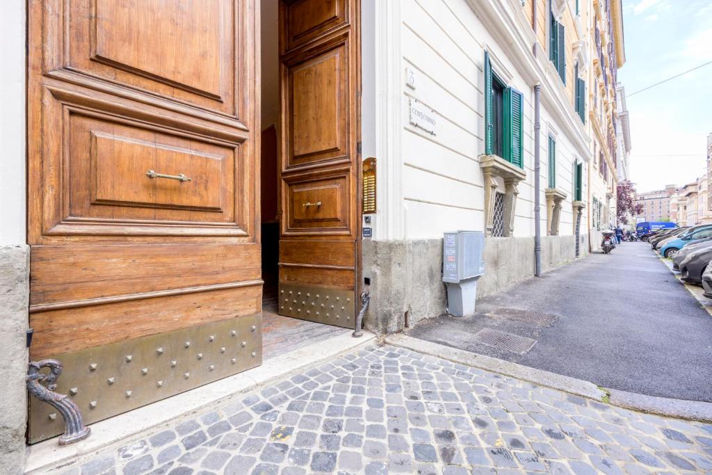 Rome Armony Suites 7