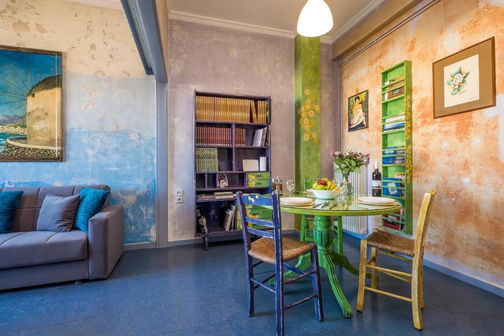 Sailor's Nest, Seaview VFM Flat in Chania Downtown, Chania