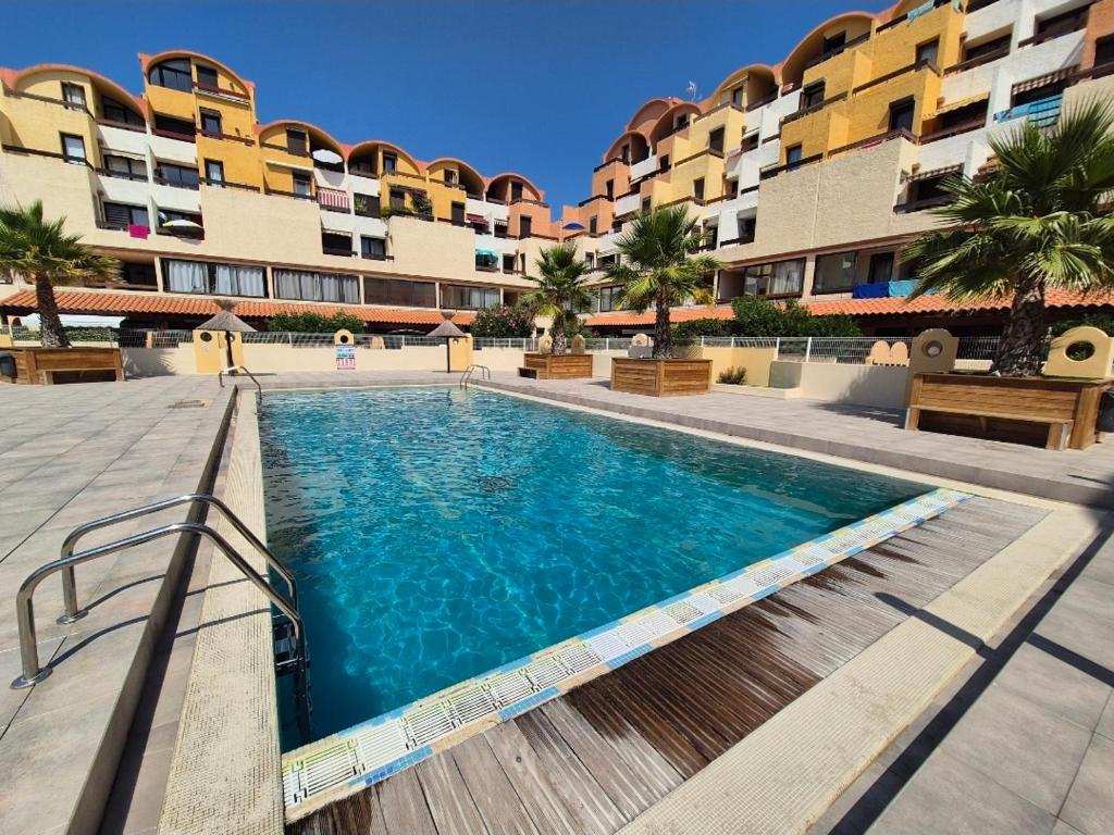 L'Escapade Gruissanaise, appartement 1 chambre, loggia, climatisation, wifi avec piscines de mi-mai à mi-septembre dans résidence - 1