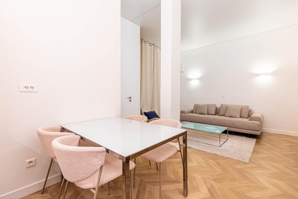GuestReady - Chic and central near attractions - 5