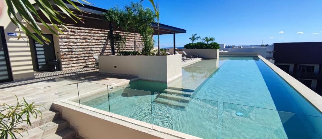 Luxury Studio Rooftop,Pool,Gym,Wifi,close to Beach - 1