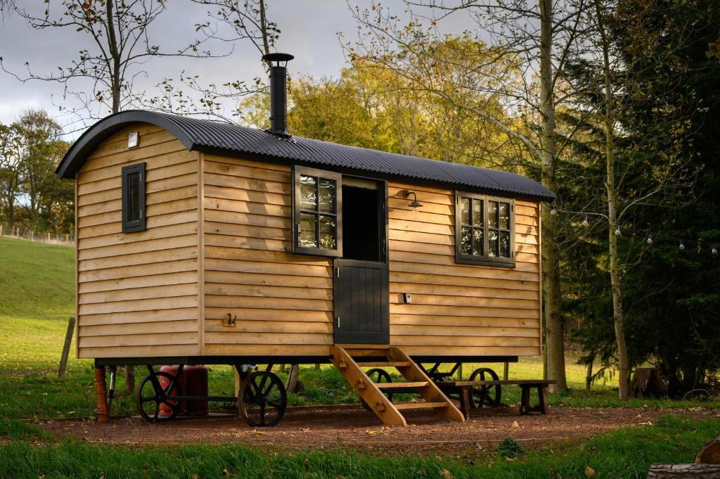 Cosy Shepherds Hut Getaway in East Lothian, Drem