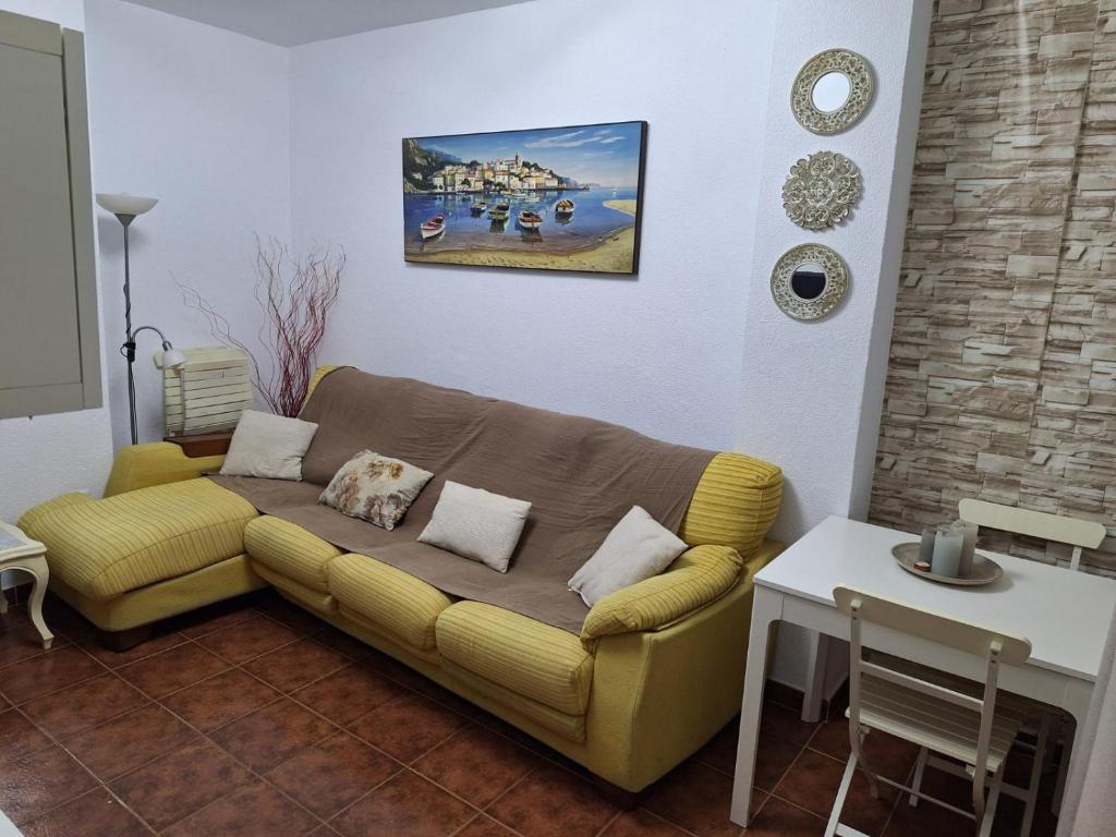 El Deseo, Novo Sancti Petri