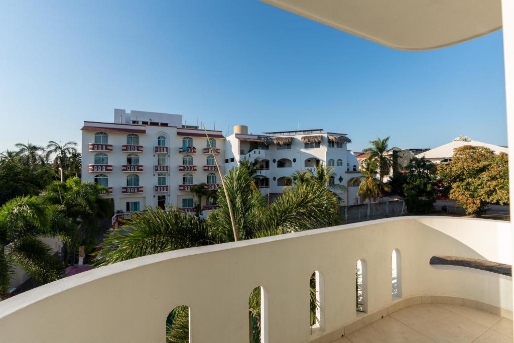 Surrounding environment, Casa Danna Huatulco in Crucecita