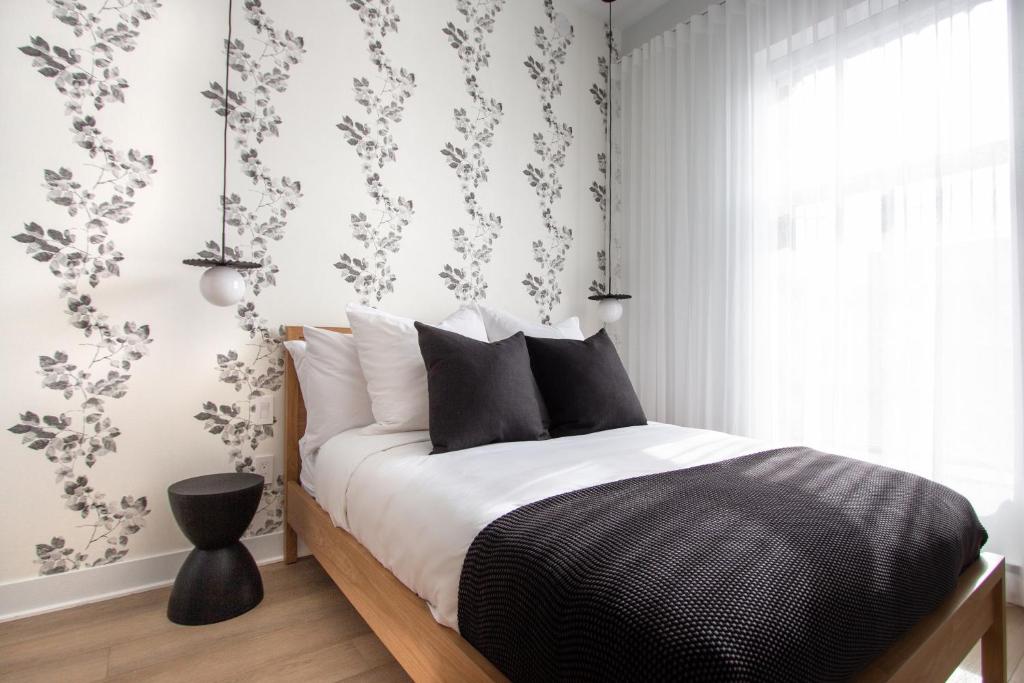 Studio #4 - Self Check-In - Plateau - St-Denis, Montréal