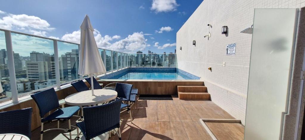 COCAZ0106 - Smart Sol do Costa Azul, Salvador