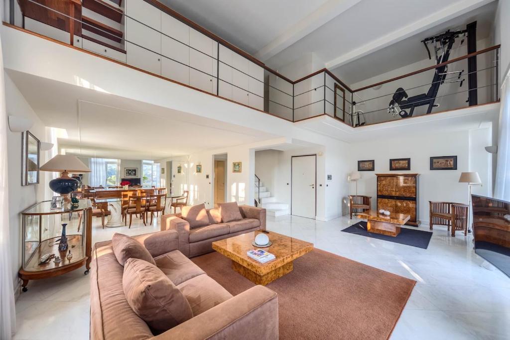 Eleonora, Santa Margherita Ligure