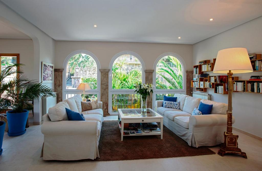 Montjuic Boutique Bed & Breakfast Girona photo