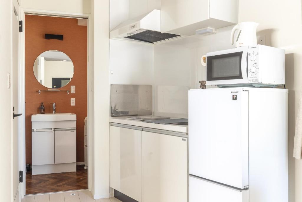 Home Suite Home Ikejiri - Shibuya 1 Stop! Sleek Confort with Washer and Dryer