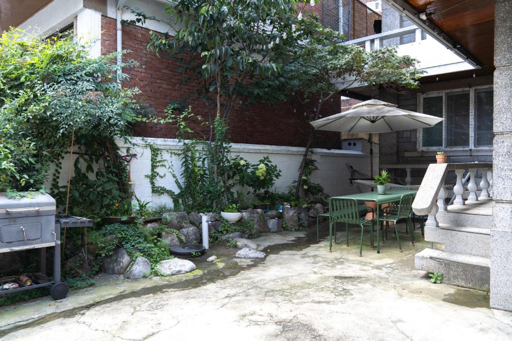Manoa Garden