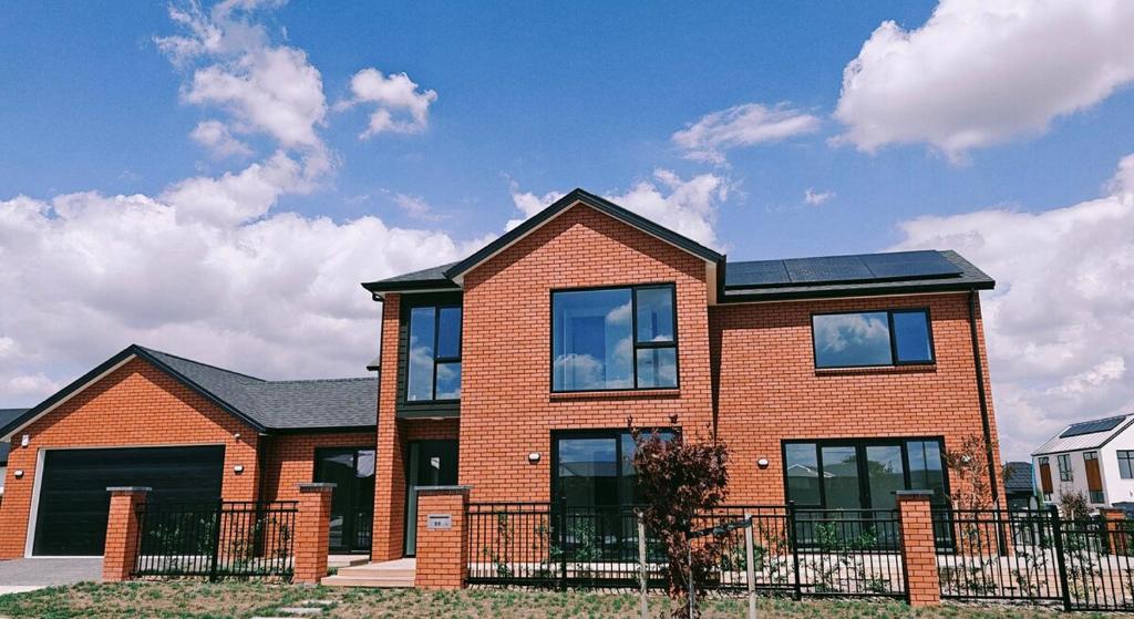 Spacious Getaway in Cambridge - 4 Bedrooms House with 3 bathrooms, Cambridge