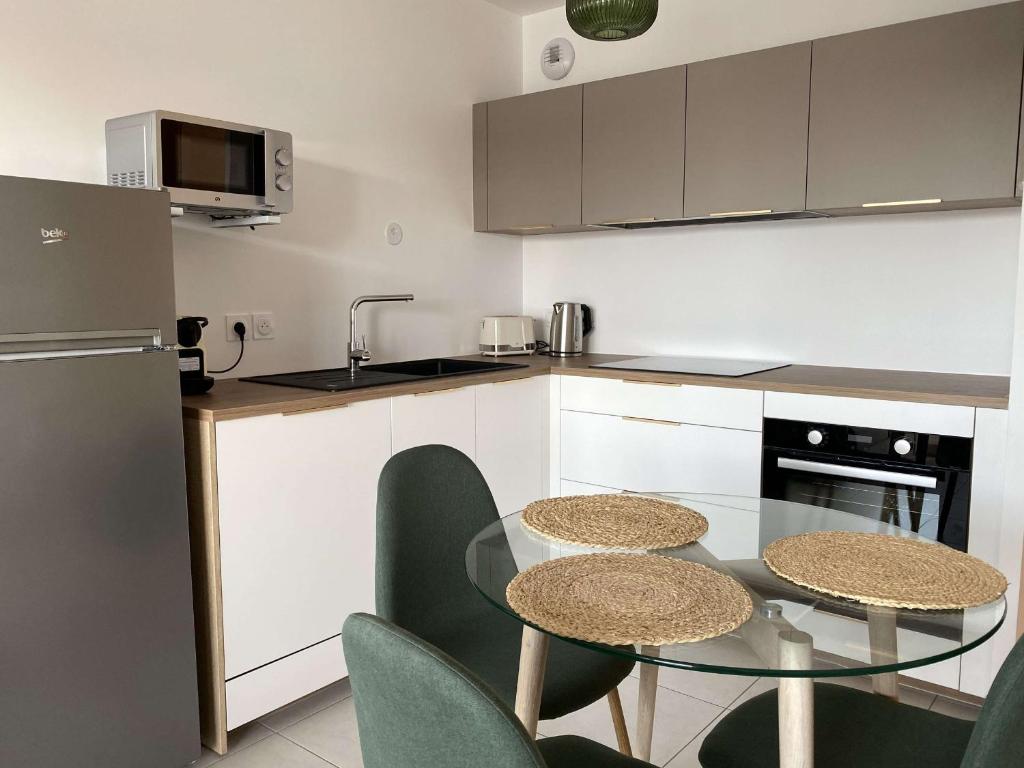 Appartement T2 avec terrasse et parking, vue sur l'étang de Thau - FR-1-553-296 - 5