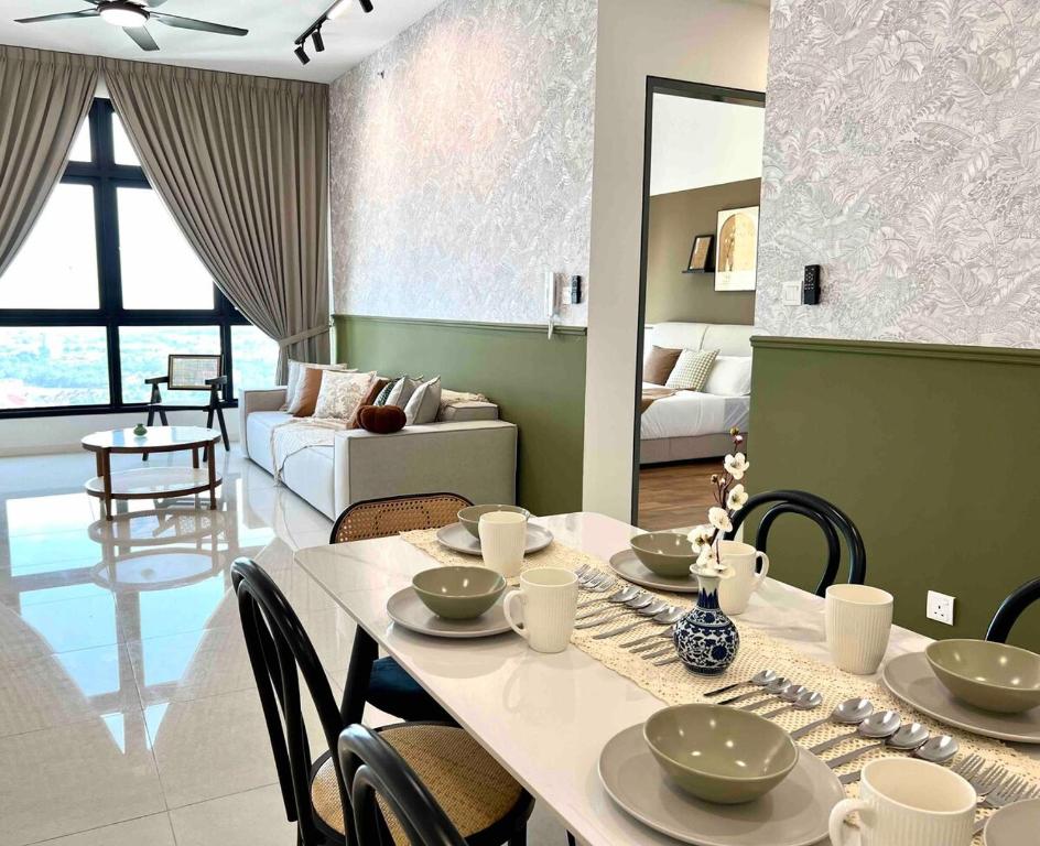 3BR-Nanyang-Paradigm Residence by Guesthouse-6-8Pax, Johor Bahru