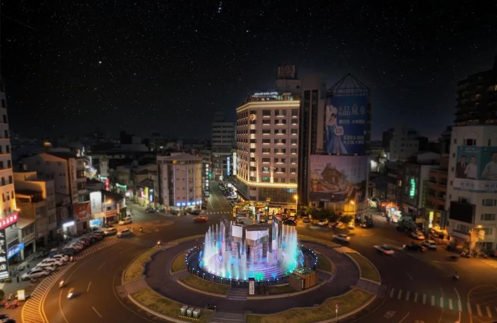Grand Earl Hotel, hotel in Douliu