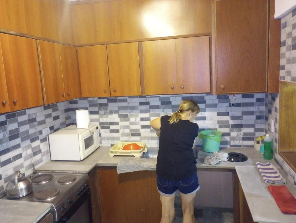 PISO con Parrilla apto jovenes y familia 90 metros centro - 2