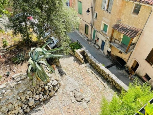 Marie à Callas, Callas