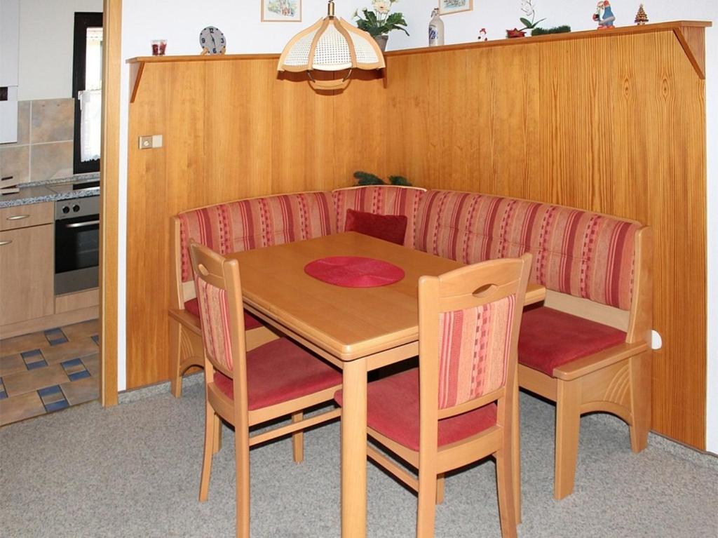 Ferienhaus Nr 107, Kategorie Komfort, Feriendorf Hochbergle, Allgäu - 4