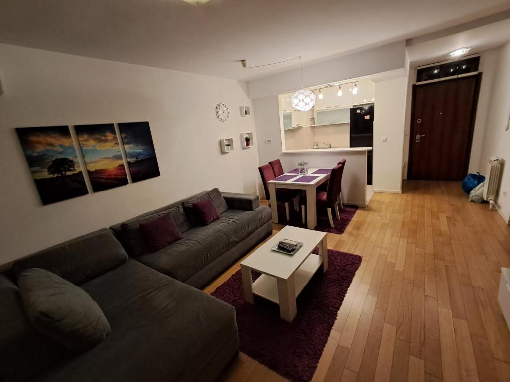 Apartment Premier 4 A Blok - 2
