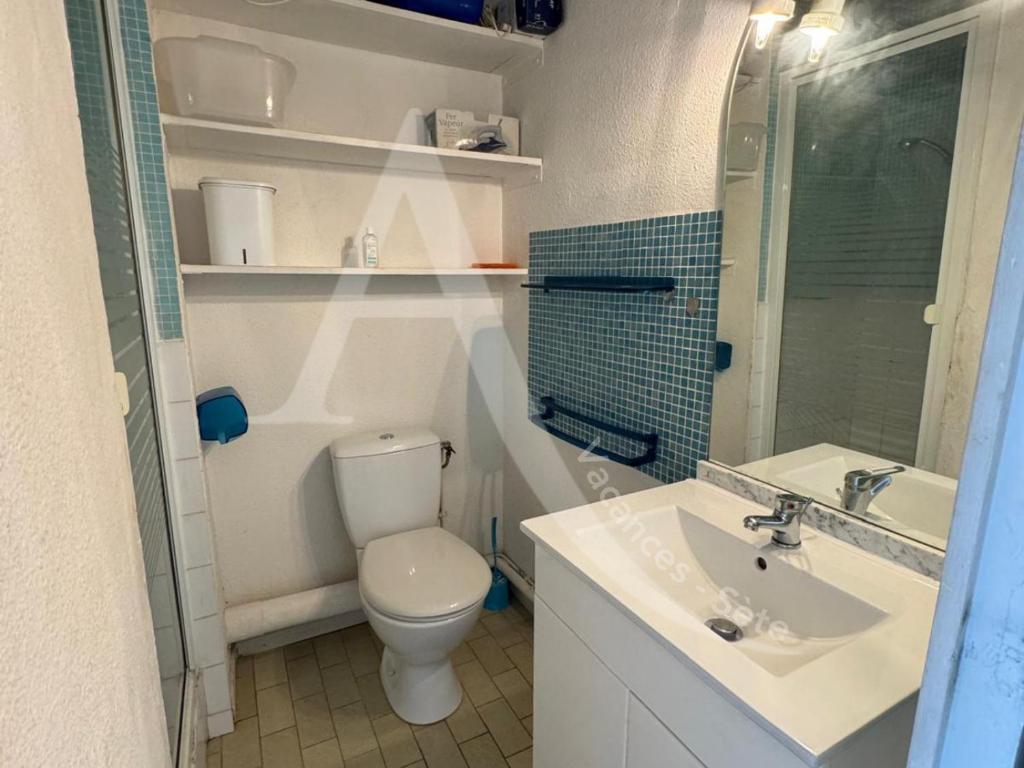Studio cabine avec parking, face a la mer - 4