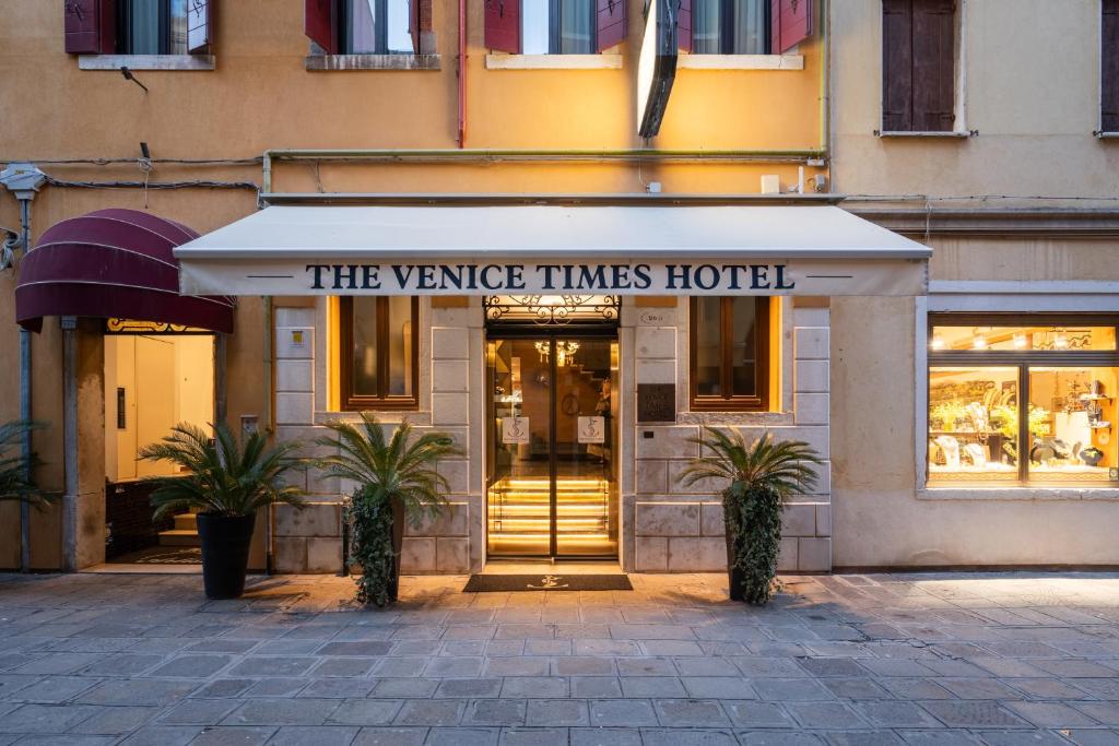 The Venice Times 호텔 상세 정보