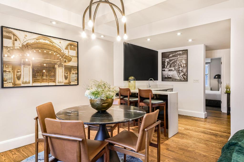 Paramount Times Square