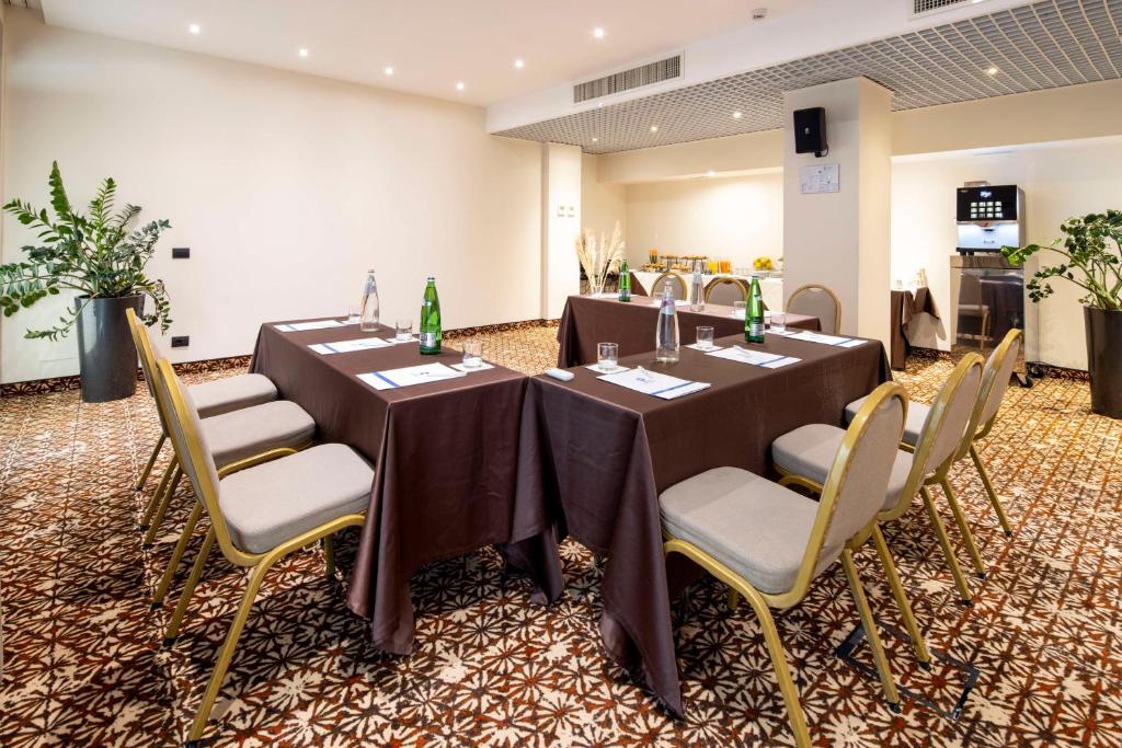 Meeting room / ballrooms