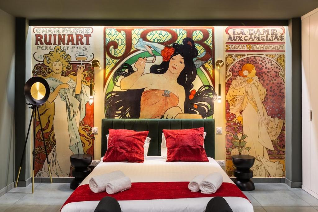 Arc de Triomphe Romantic SUITE Jacuzzi Emeraude - 2