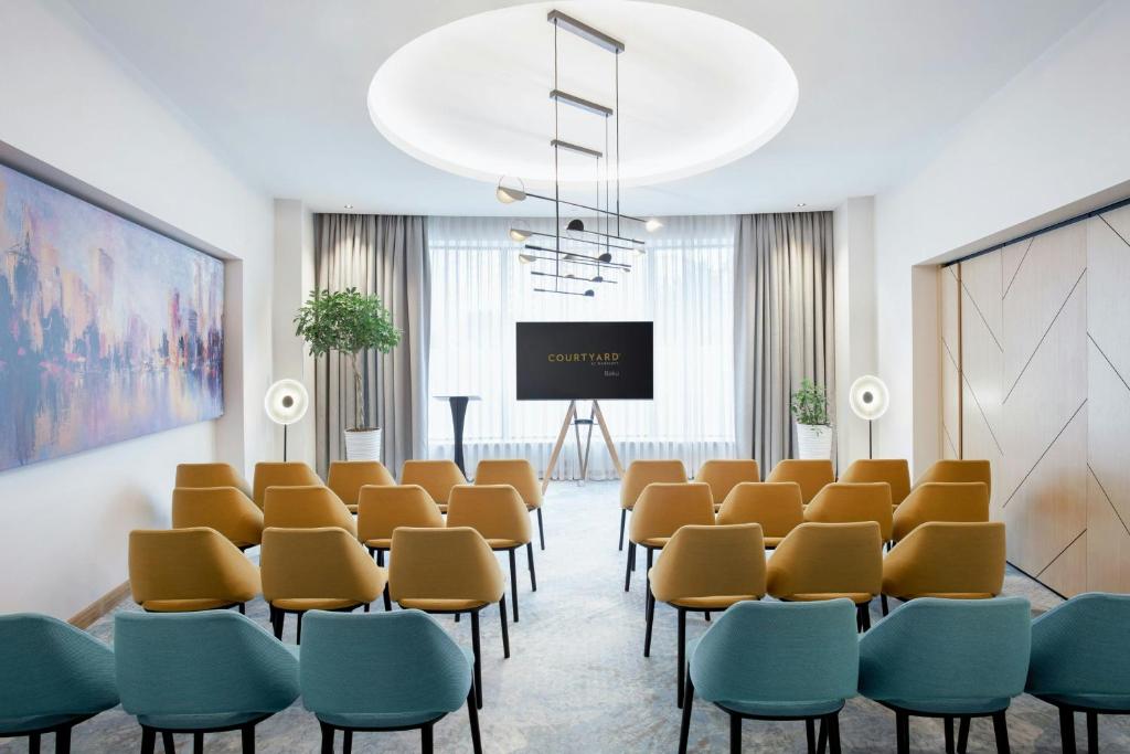 Toplantı odası / Geniş salon