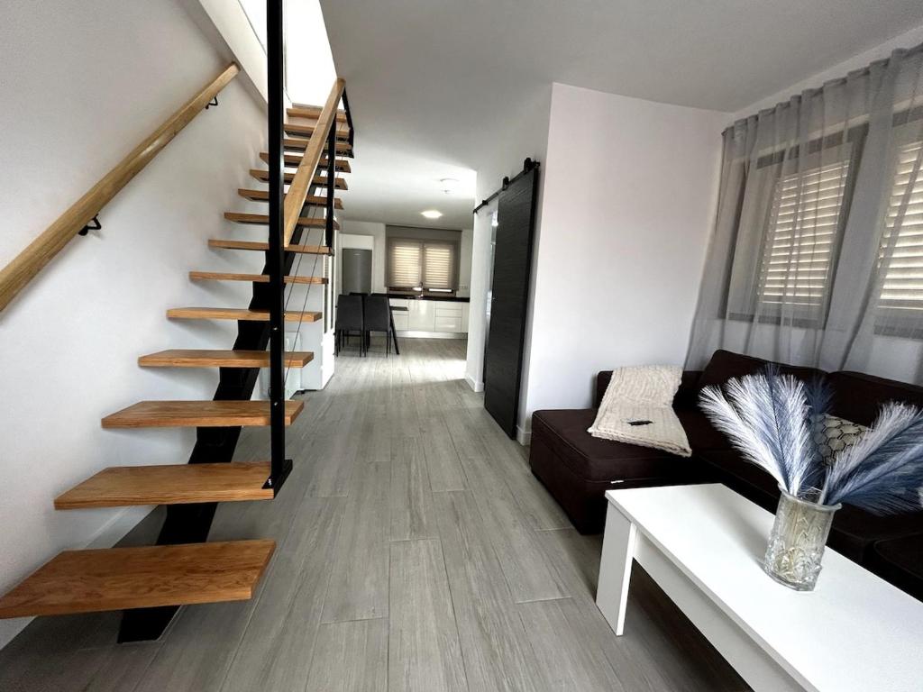 Skyview Duplex con vistas 360, Stevier - 4