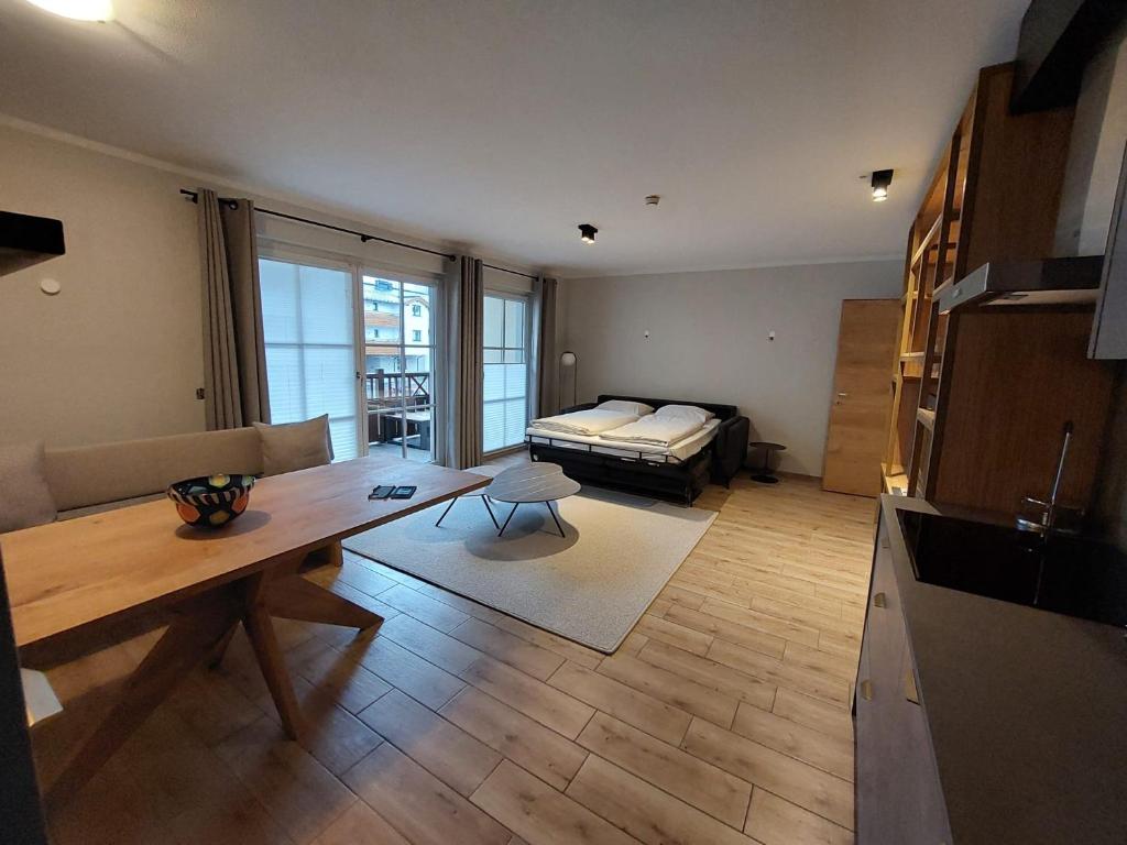 Komfort Appartements serviced by Auhof - 3