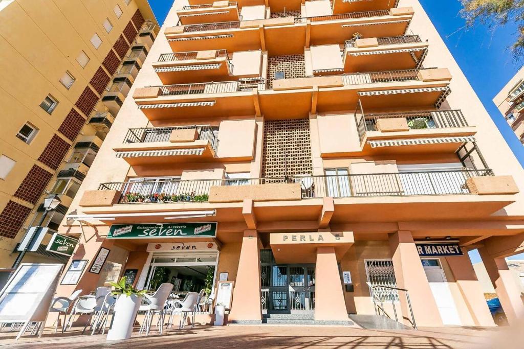 Perla 5 - 1 bed 1 bath beach view - 3