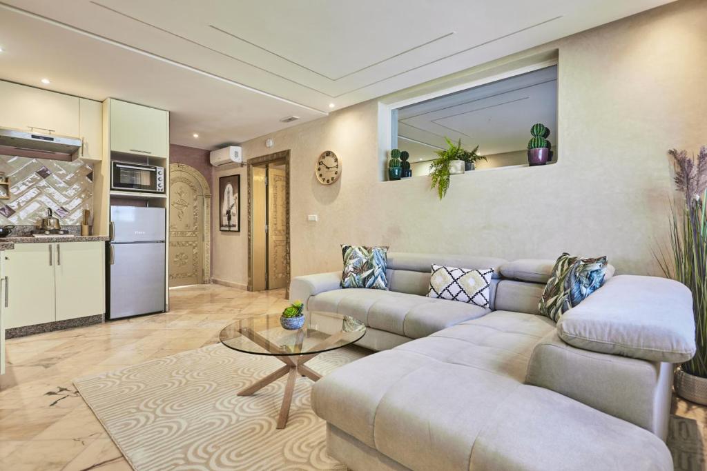 Amwaj Apt - Golden Sands and Blue Waves Beach Escape, Mirleft