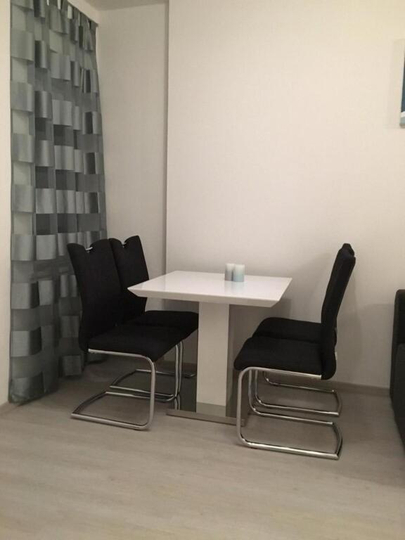 Benni Apartments 2 전경